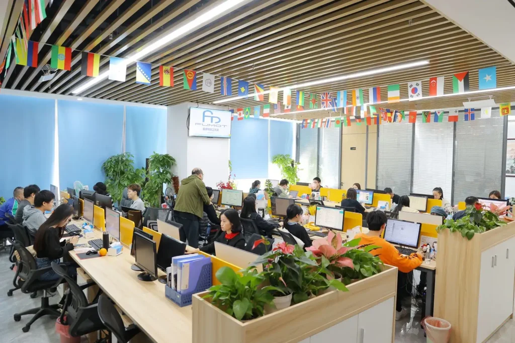 Engagiertes Fumot-Serviceteam mit 24-Stunden-Reaktionszeit und exzellentem After-Sales-Service