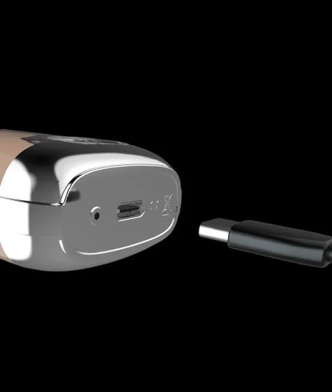 USB-C-Ladeanschluss an der Unterseite des Fumot Digital Box 12000